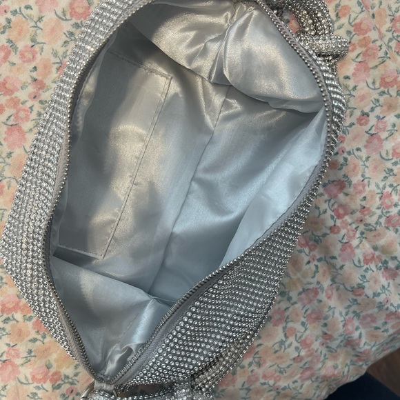 Silver Mesh Women's Bag - Picture 3 of 4